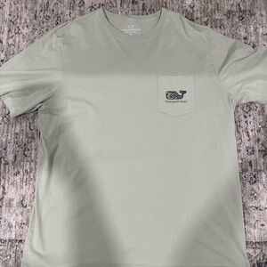 Vineyard vines, T-shirt, size extra large